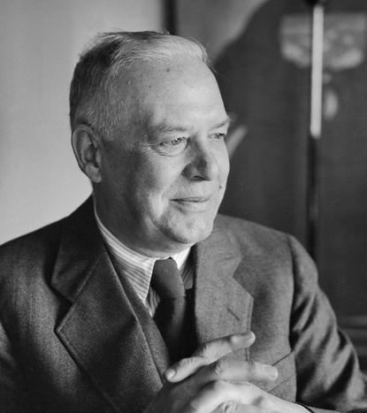 A smiling Wallace Stevens