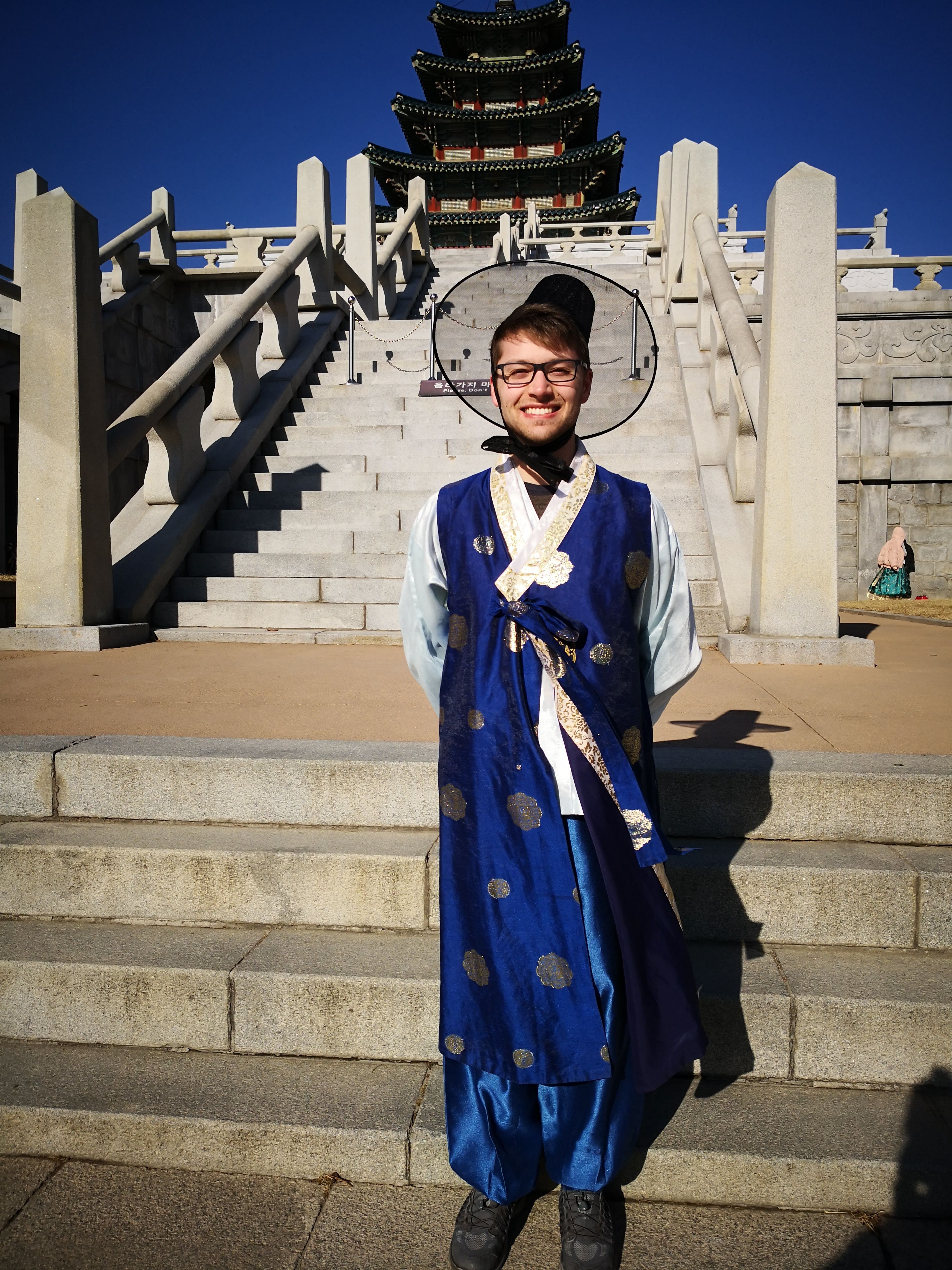 Kellen in hanbok