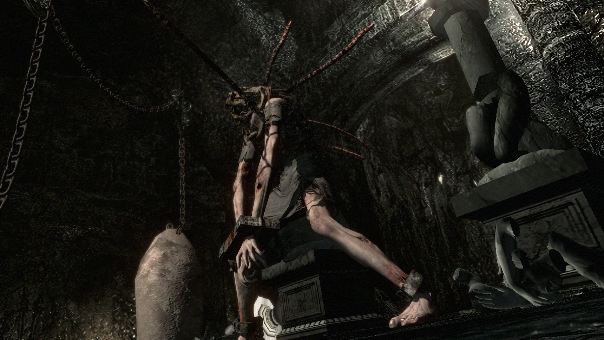 Monster in chains attacking
