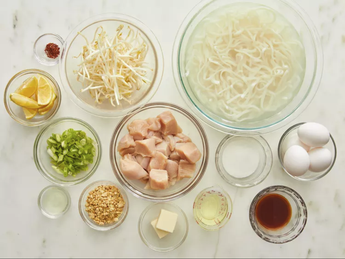 Raw Ingredients for Pad Thai
