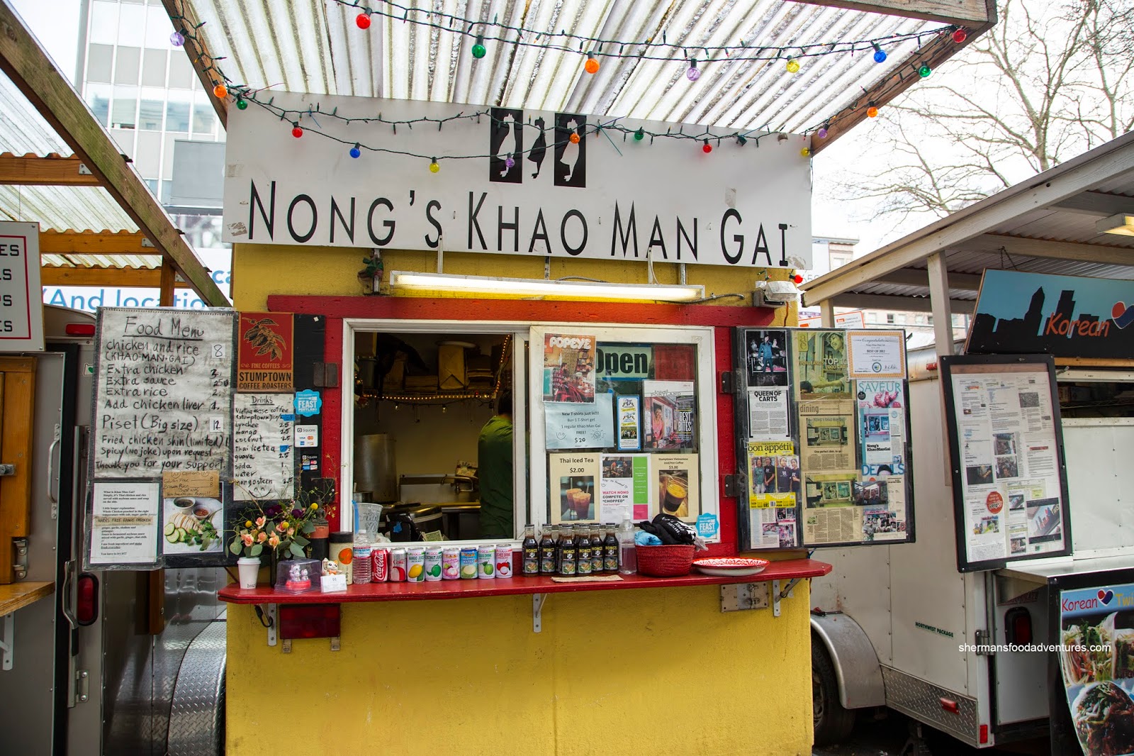 A photo of a food truck of Nong Khao Man Gai