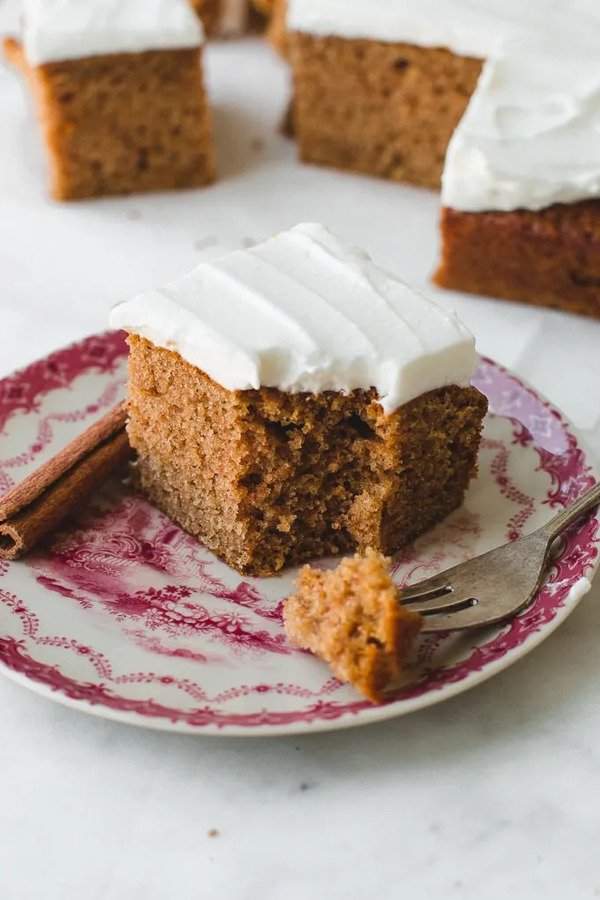 Spice cake slice