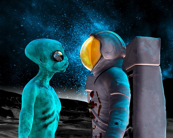 astronaut-alien