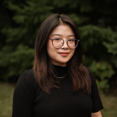 Portrait of Jenn Nguyen, Web Development Team member for Phonic Bloom, specializing in UI/UX design, prototyping, and content creation