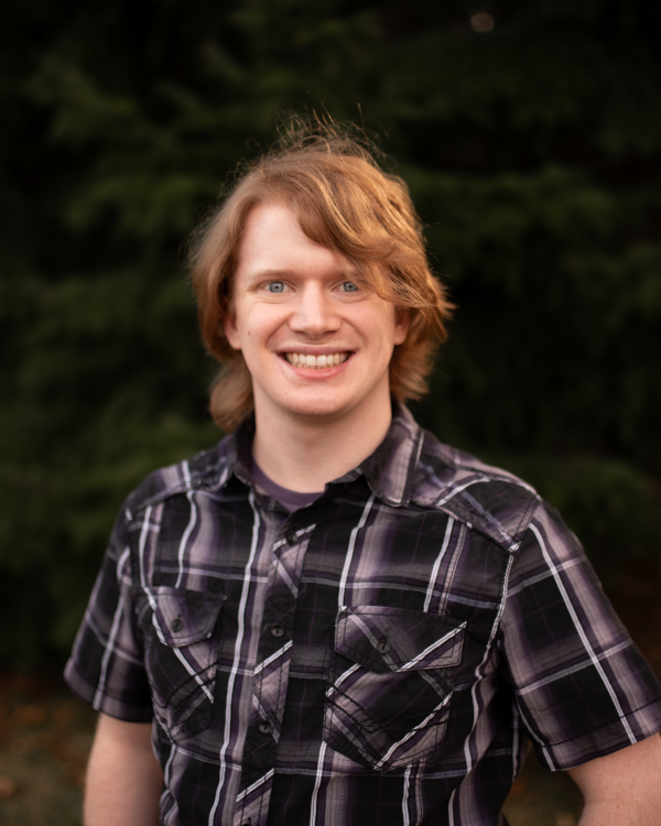 Headshot of Jaret Benson