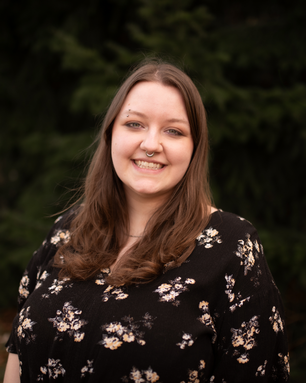 Headshot of Brynna Hosszu