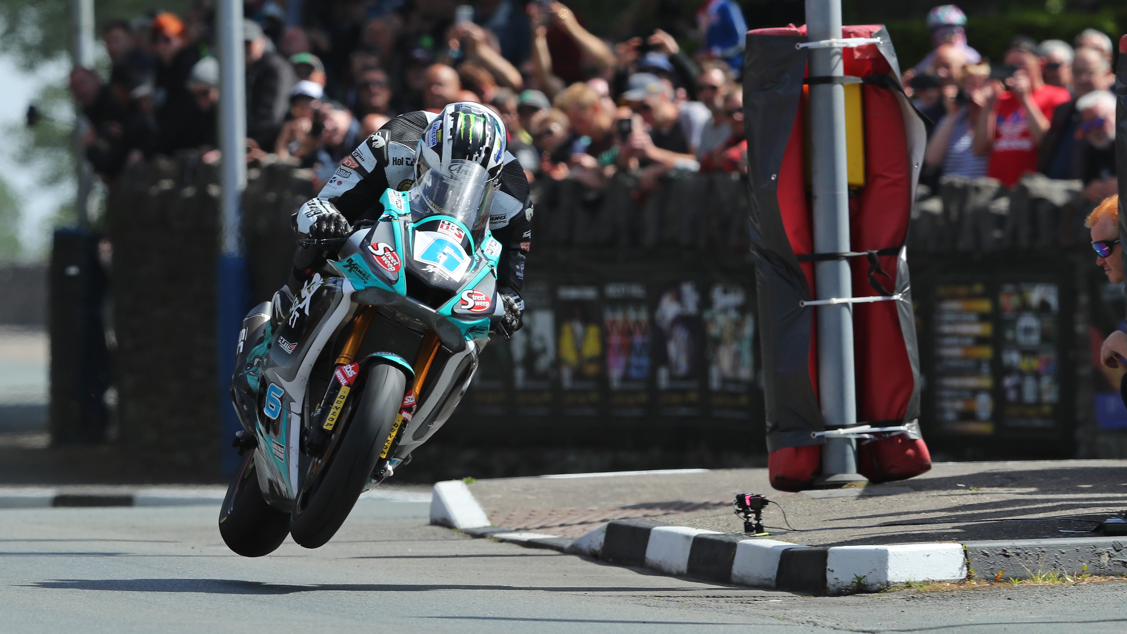 Race image 3