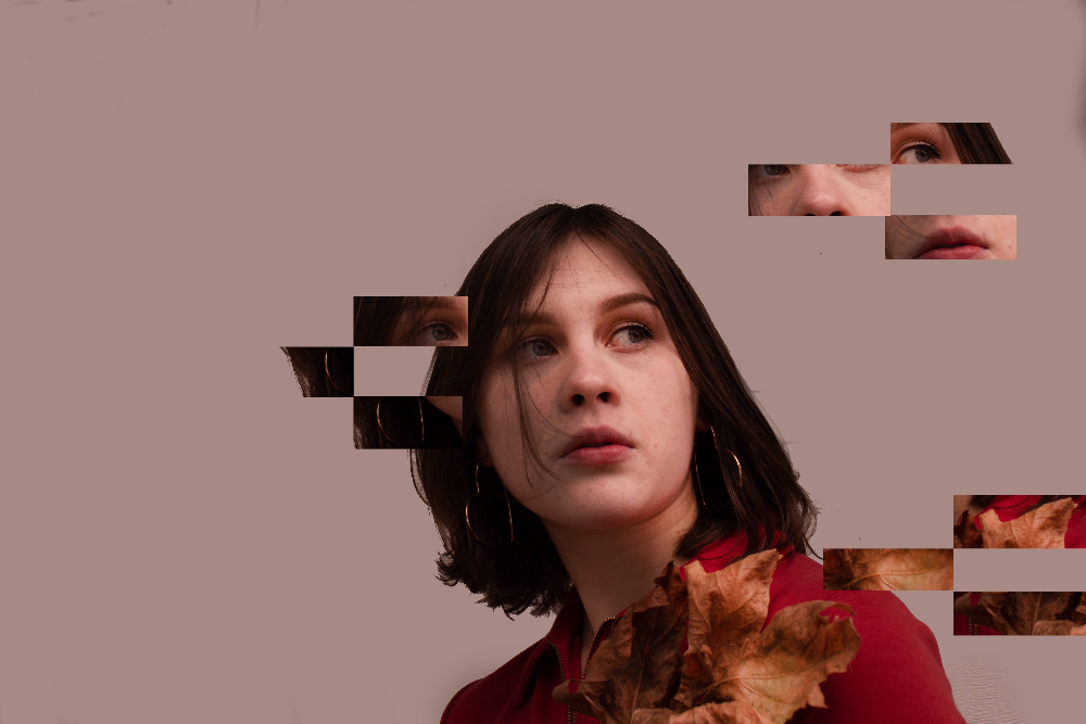 A photo of a Kelli English, Summer 2021.